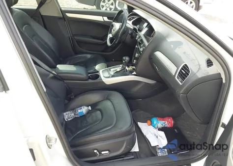 2014 Audi A4 Premium из США, поврежденный, VIN WAUBFAFLXEN002358